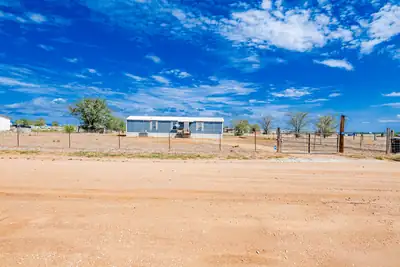60 Sandia Street, Moriarty