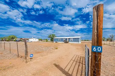 60 Sandia Street, Moriarty, NM 87035 