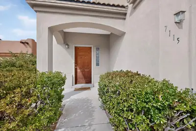 7115 Brindisi Place NW, Albuquerque, NM 87114 