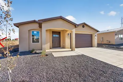 121 9th Avenue NW, Rio Rancho, NM 87124 