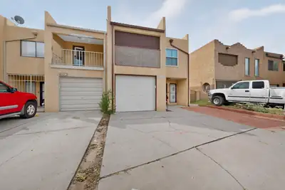 2835 Estrella Brillante Street NW, Albuquerque, NM 87120 