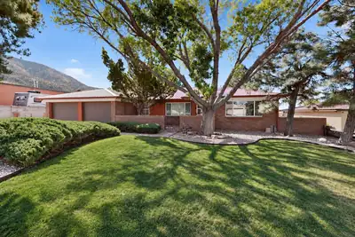 13008 Glenwood Hills Court NE, Albuquerque, NM 87111 