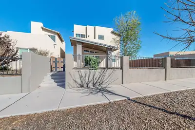 2639 Stryker Road SE, Albuquerque