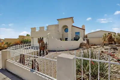 4332 Spanish Broom Avenue NW, Albuquerque, NM 87120 
