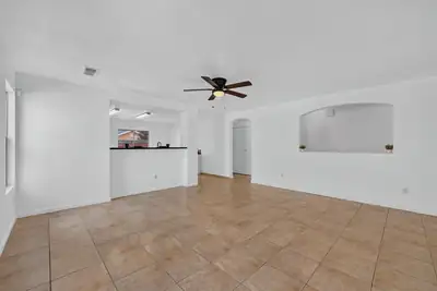 7804 Crepe Myrtle Road SW, Albuquerque, NM 87121 