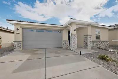 1445 Valle De Colores Street NW 