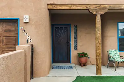 3302 Demavend Road NE, Rio Rancho, NM 87144 