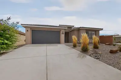 2343 Sandra Loop NE, Rio Rancho, NM 87144 