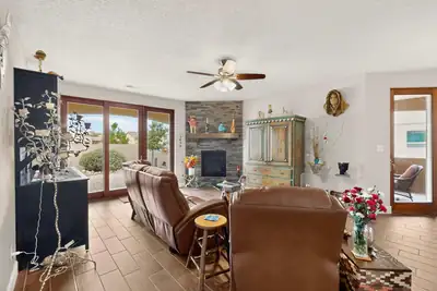 1835 Truchas Peak Trail NE 