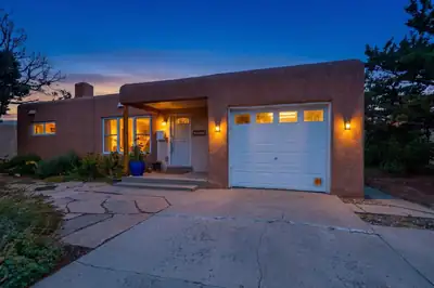 1409 Adams Street NE, Albuquerque