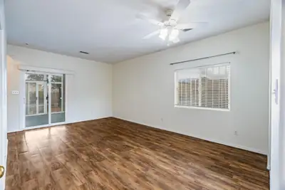 1515 Calle Sonrisa NE, Albuquerque, NM 87113 