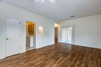 1515 Calle Sonrisa NE, Albuquerque, NM 87113 