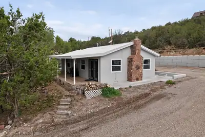 28 Camino Alto, Sandia Park
