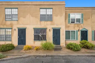 3301 Monroe Street NE UNIT H84, Albuquerque
