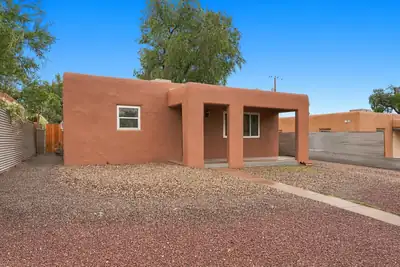 2734 San Rafael Avenue SE, Albuquerque, NM 87106 