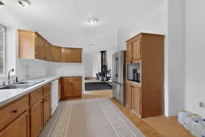82 Jesse James Road, Edgewood, NM 87015 