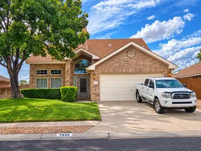 7539 Calyx Drive NW, Albuquerque