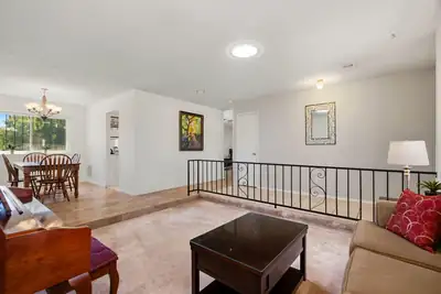 6712 Beck Drive NE, Albuquerque, NM 87109 