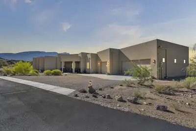 14 Montana Del Sol, Placitas
