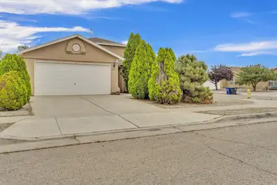8401 S Spring Sage Road SW, Albuquerque, NM 87121 