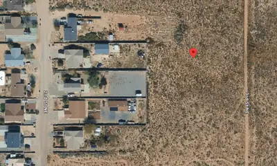 221 3rd St NE, Rio Rancho