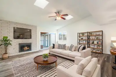 6116 Cuesta Place NW, Albuquerque, NM 87120 