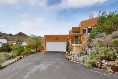 14516 Sierra Court NE, Albuquerque