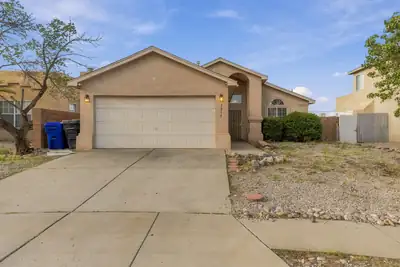 6819 Toratolla Court NW, Albuquerque