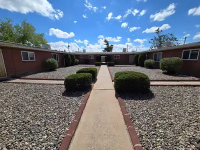 2632 Dakota Street NE, Albuquerque, NM 87110 