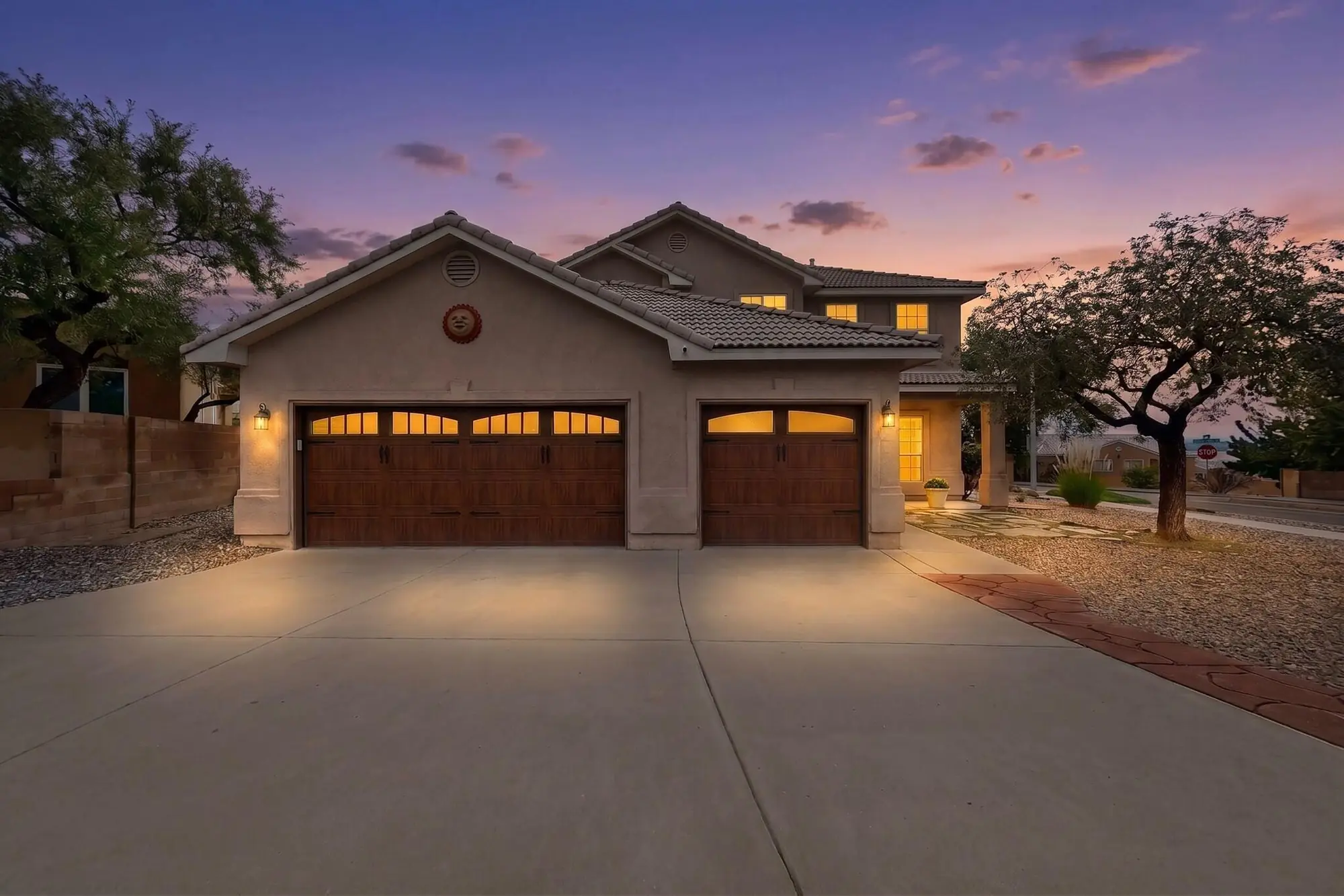 5715 La Colonia Drive NW, Albuquerque, NM 87120