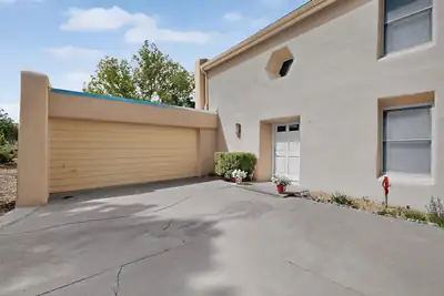 6550 Sahchu Street, Cochiti Lake, NM 87083 