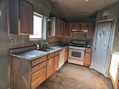405 Camino Eric, Moriarty, NM 87035 