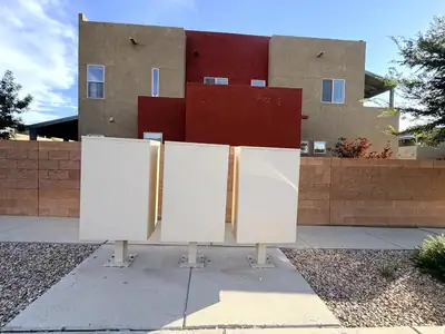 1600 Borrego Drive SE, Albuquerque, NM 87123 