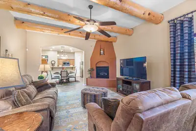 6516 Basket Weaver Avenue NW, Albuquerque, NM 87114 