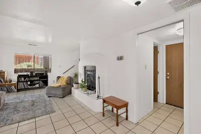 5801 Lowell Street NE UNIT 24B, Albuquerque, NM 87111 