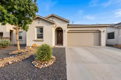 4340 Golden Eagle Loop NE, Rio Rancho