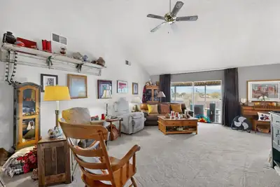 614 Lakeview Circle SE, Rio Rancho, NM 87124 