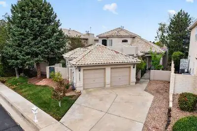 11101 Costa Del Sol NE, Albuquerque, NM 87111 