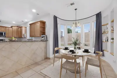 9905 Cardinal Street NW, Albuquerque, NM 87114 