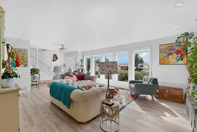 1124 Turner Drive NE, Albuquerque, NM 87123 