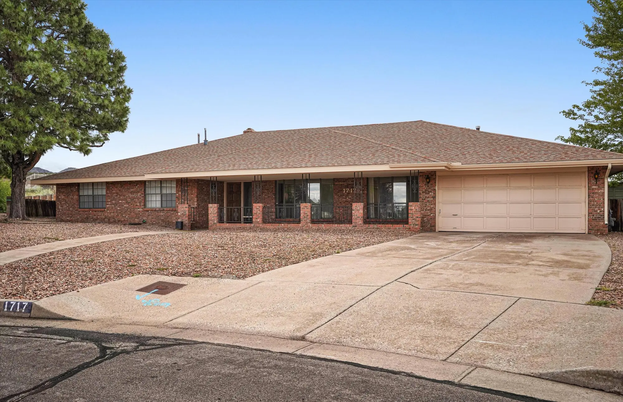 1717 Catron Court SE, Albuquerque, NM 87123