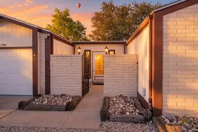 1390 Ponderosa Court SE, Rio Rancho, NM 87124 