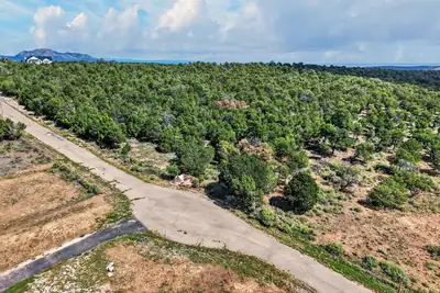 40 Alta Vista Road, Tijeras, NM 87059 
