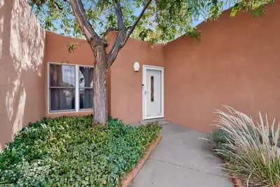 12212 Lexington Avenue NE, Albuquerque, NM 87112 