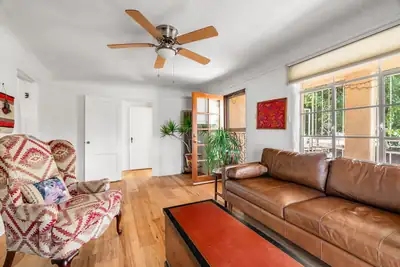 406 Atrisco Drive SW, Albuquerque