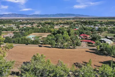 1581 Sichler Road, Los Lunas