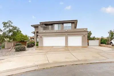 4632 Albany Court NW, Albuquerque, NM 87114 