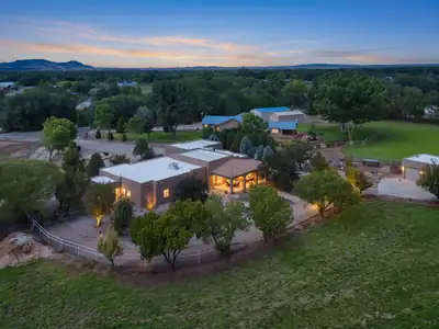 35 Berry Hill Farms Road, Los Lunas, NM 87031 