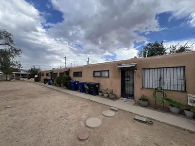 340 Pennsylvania Street NE, Albuquerque 
