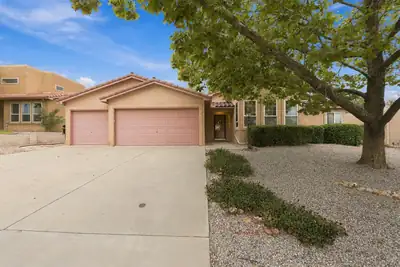 3133 Ashkirk Loop SE, Rio Rancho
